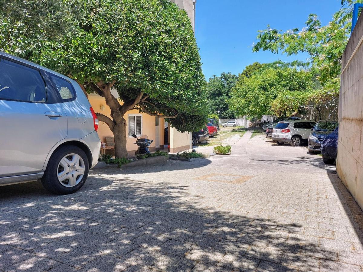 Sea & Sun Apartments Tučepi المظهر الخارجي الصورة