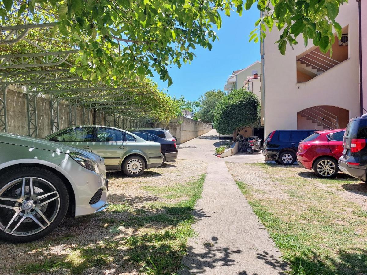 Sea & Sun Apartments Tučepi المظهر الخارجي الصورة