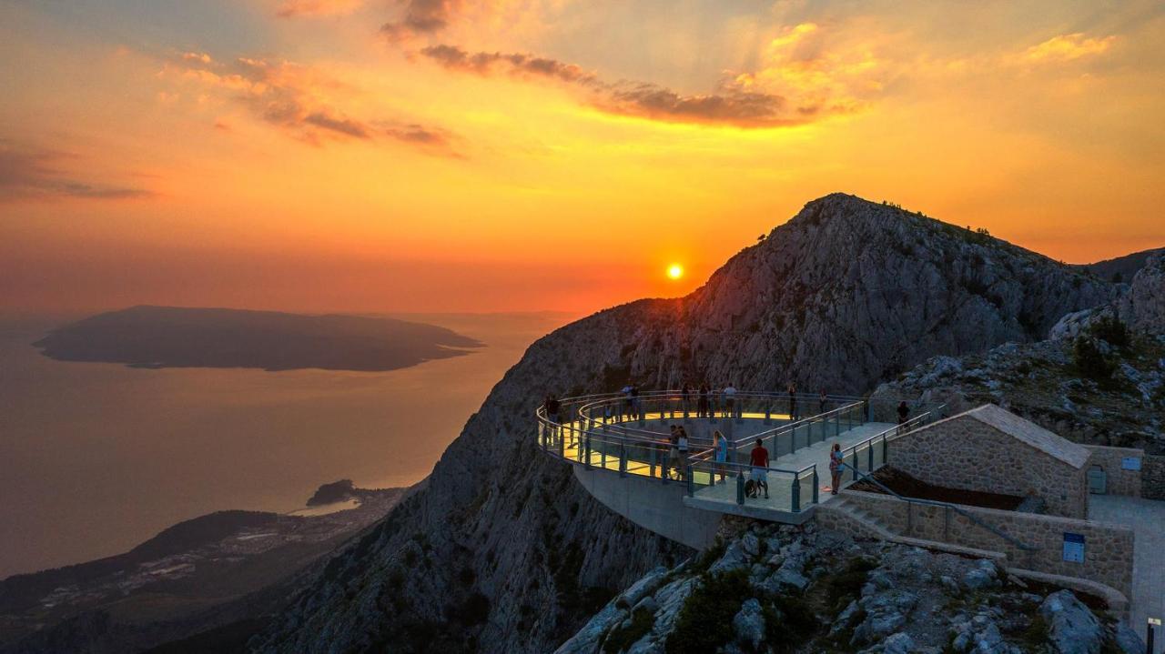 Sea & Sun Apartments Tučepi المظهر الخارجي الصورة
