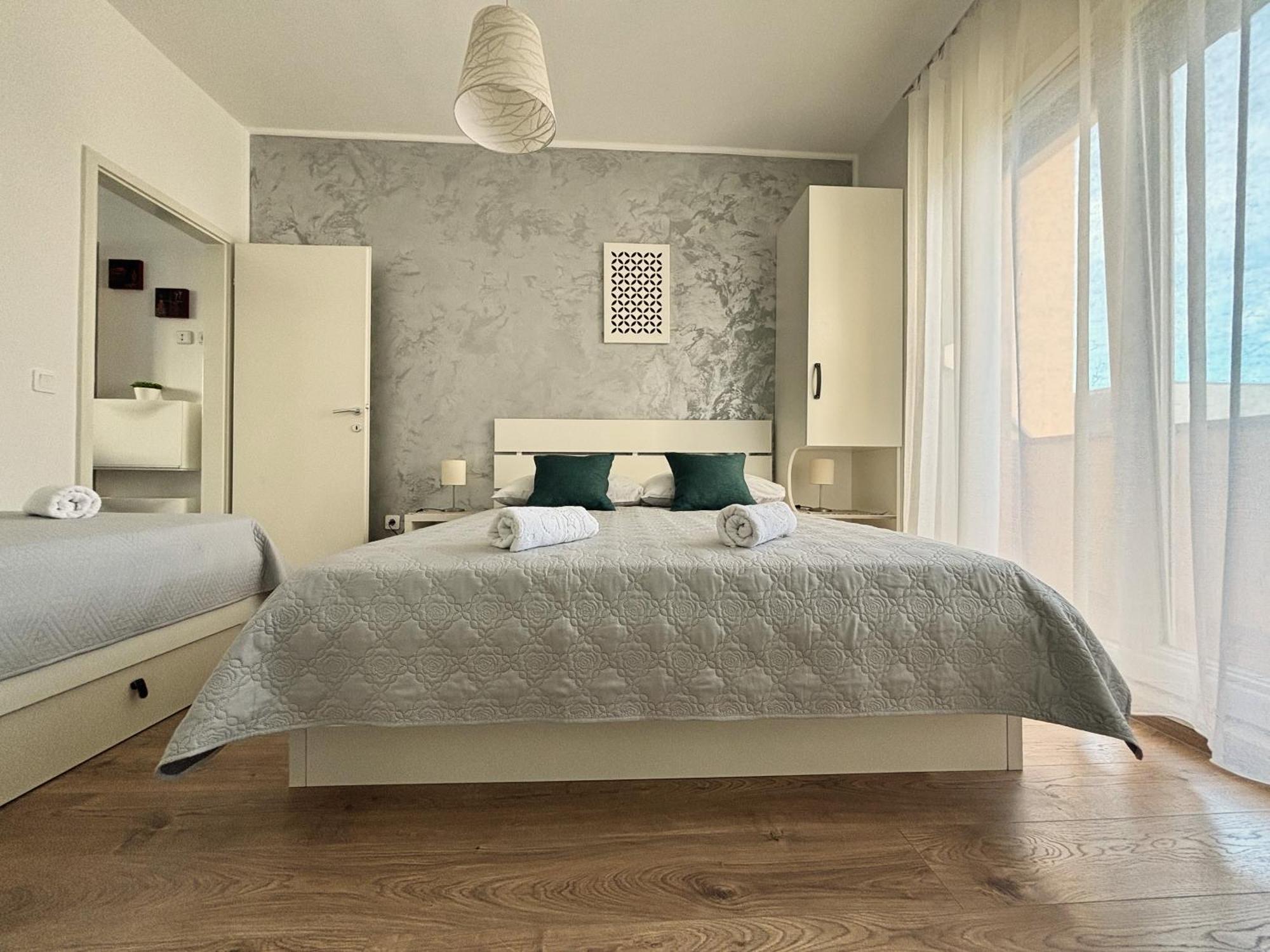 Sea & Sun Apartments Tučepi الغرفة الصورة