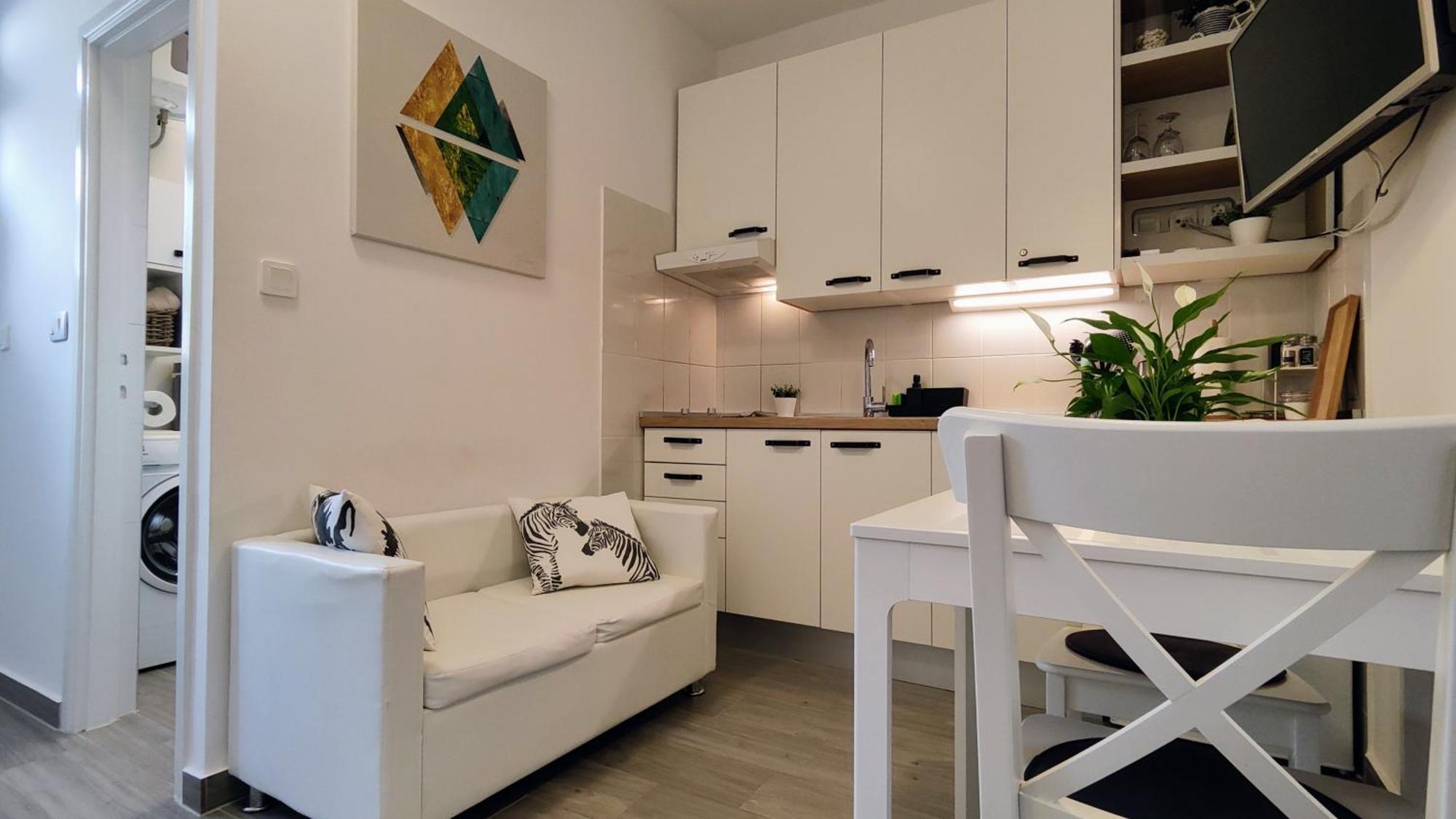 Sea & Sun Apartments Tučepi الغرفة الصورة