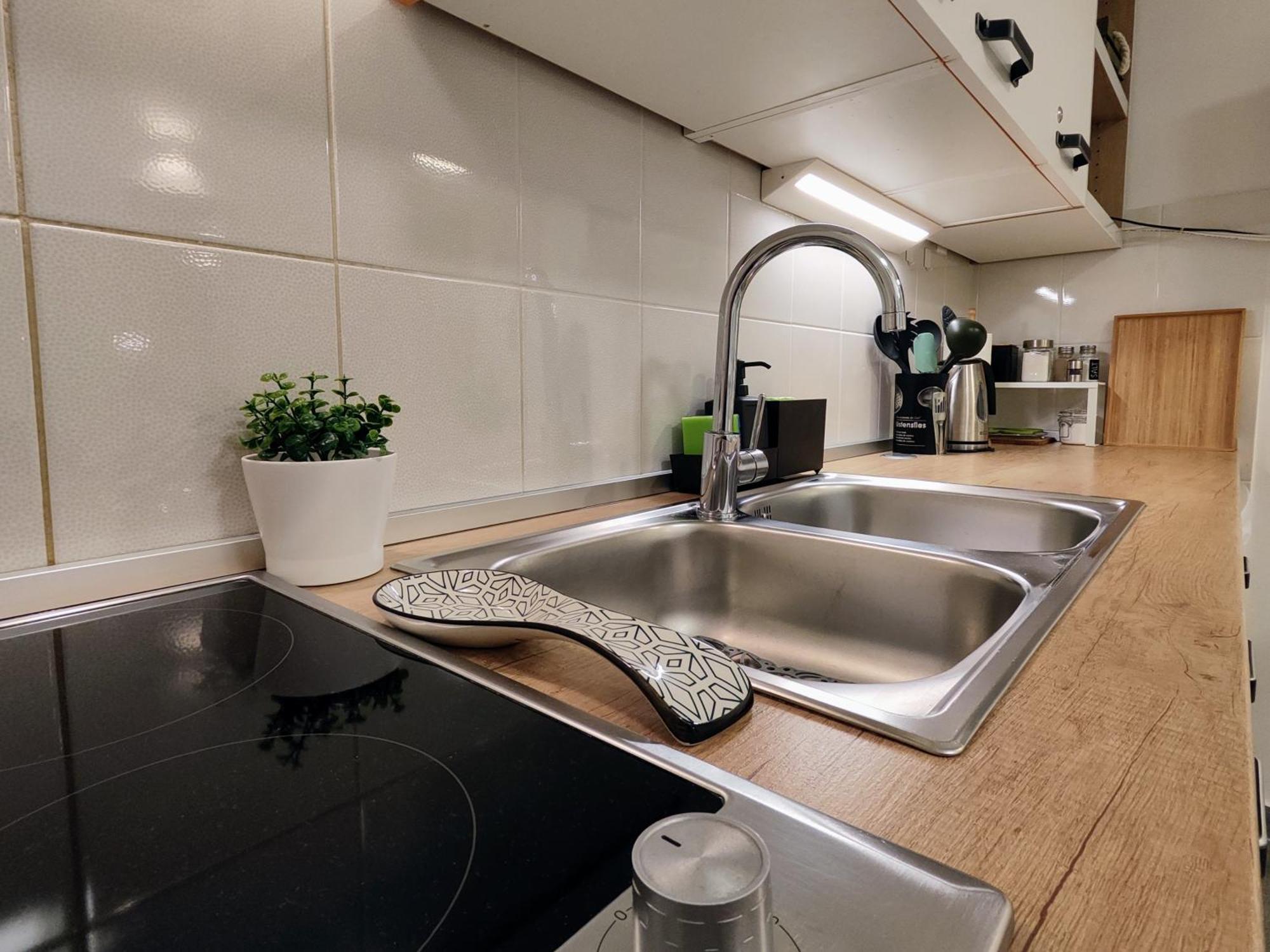 Sea & Sun Apartments Tučepi الغرفة الصورة